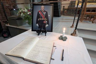 Se: Åpen kirke med kondolanseprotokoll