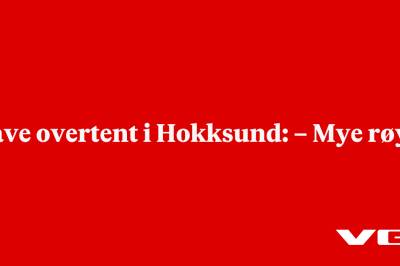 Låve overtent i Hokksund: – Mye røyk