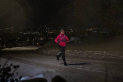 Synes du det er skummelt å løpe i mørket? Det har en forklaring.