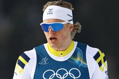 Edvin Anger står over verdenscupen i Falun