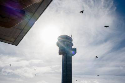 Oslo lufthavn forbereder seg på «ekstraordinære dager» rundt kong Haralds gravferd