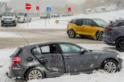 400 bilskader på én dag: – Sesongrekord