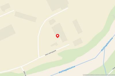 Kraftig brann i Hol: Politiet ber beboere lukke vinduene