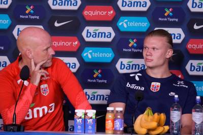 Haaland hyller moren: Hun er sjefen i mitt liv