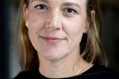 Caroline Hagen Kjos (41) om farens bortgang: – 20 lange minutter