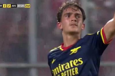Max Dowman med mål mot Girona