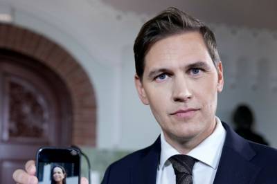 Avviser sjokkmelding: - - Kan jeg aldri tenke meg
