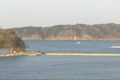 Direktebilder fra Japans kyst