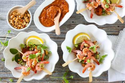 GRILLEDE REKER MED PEANØTTSAUS