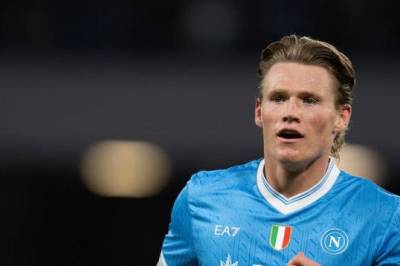 Napoli-ledelsen skjelver i buksene – vet de ikke kan stanse Scott McTominay-exit når det STORE budet kommer
