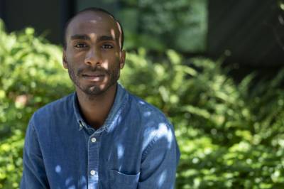 Deler grove hatmeldinger: – Folk tror rasisme hører fortiden til