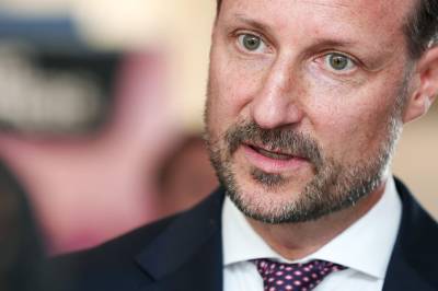 Kronprins Haakon i Japan: – Ingrid Alexandra kommer hjem