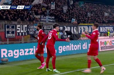 Varela scorer mot Napoli