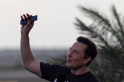 Advarer: Elon Musks supersatsing er en Telenor-trussel