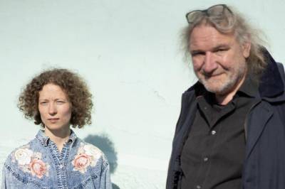 Maria Dybbroe/P.O. Jørgens - Counting the Flowers