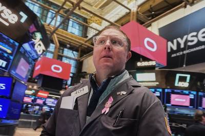 Tek-aksjene utsettes for nytt salgspress