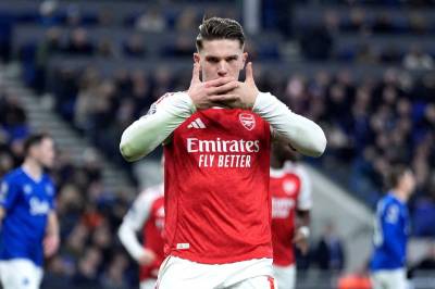 Tok tilbake tabelltoppen – feirer jul som serieledere