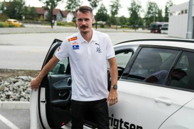Avslører helt spesiell garasje
