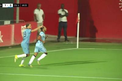 Anuar Tuhami med mål mot Sevilla FC