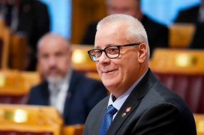 Hoksrud raser: – Statlig styring på kommunistnivå