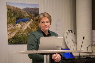 Vil opprette kollektiv for å bosette unge flyktninger: – Vi har ikke gjort det til nå