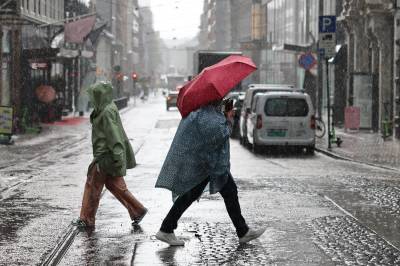 Pøsregn på Øst- og Sørlandet: Snart kommer sola tilbake