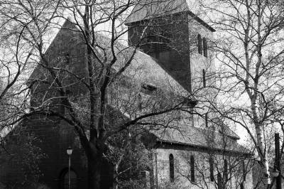 Oslo-skjelvet i 1904:  Da sa presten bare «din vilje skje» midt i gudstjenesten 