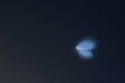 Mystisk lysfenomen observert i Finnmark: – Skal være fra en SpaceX oppskytning