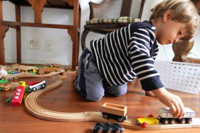 Er barnet ditt usosialt? Ny studie tyder på at det ikke nødvendigvis er en dårlig ting