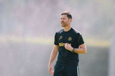 Chelsea skal signere to av de mest erfarne Premier League-spillerne i fotballsirkuset