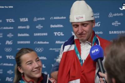 Her knekker NRK-reporteren sammen under gull-intervju