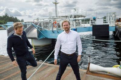 Gründere måtte flytte hjem til mor – nå har de bygget milliardselskap