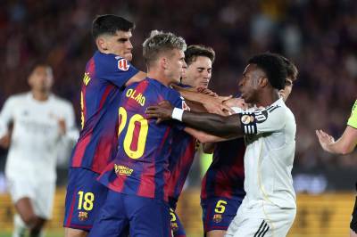 Real Madrid raser: Krever Barcelona-straff