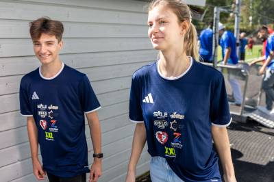 Ukrainske ungdommer på sommerleir i Oslo: – Endelig kan vi sove trygt