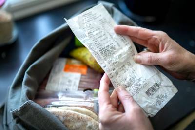 Folk må slutte å klage, mener matprisforsker: – Jeg blir litt irritert