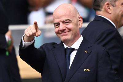 Fifa forsvarer planene: – Ingen selger fotballen