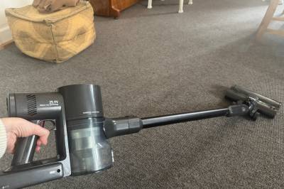 Test av Dibea Deep Clean støvsuger: – Et mulig fornuftsekteskap