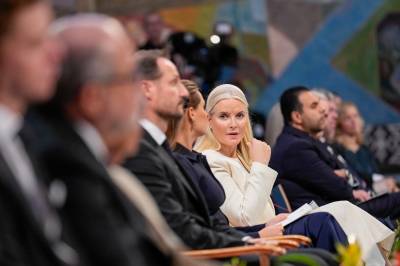 Mette-Marit blir ikke prioritert foran andre i lungekø