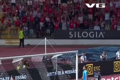 0-5: Pavlidis, Benfica