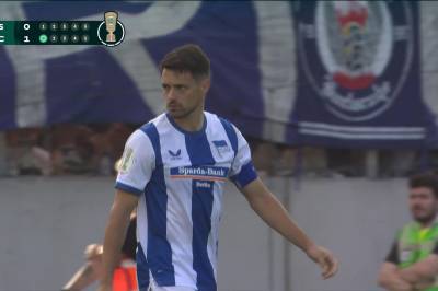 Se straffekonkurransen mellom 1. FC Saarbrucken og Hertha BSC