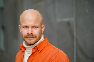 Hvorfor går menn til høyresiden og kvinner til venstresiden?