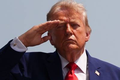 Trump: Klar for «sterk militær aksjon» hvis Iran-samtaler mislykkes
