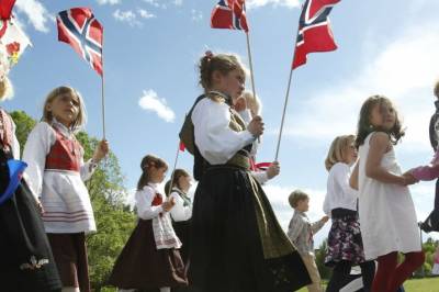 Skulle vi egentlig feiret Norges grunnlov 16. mai?