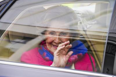 Dronning Sonja på privat tur