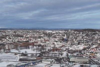 Se de vakre bildene av vinterkledde Sandefjord