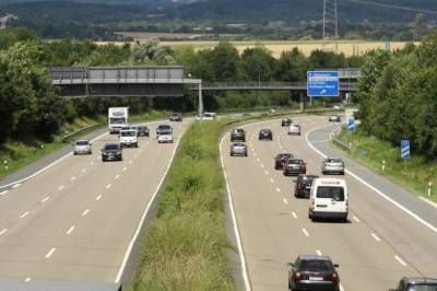 Elbil på Autobahn? Dette må du se