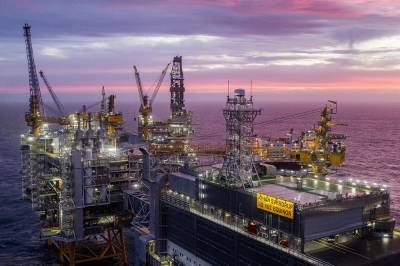 Norges handelsoverskudd stiger til 105 milliarder