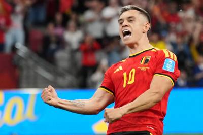 Stjernene skjøt Belgia videre i VM – Lukaku historisk i seier over New Zealand