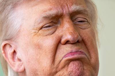 Trump hadde allerede problemer. Så fremstilte han seg selv som Jesus.