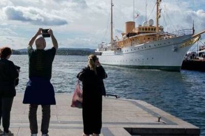 Danmarks kongeskip har lagt til kai